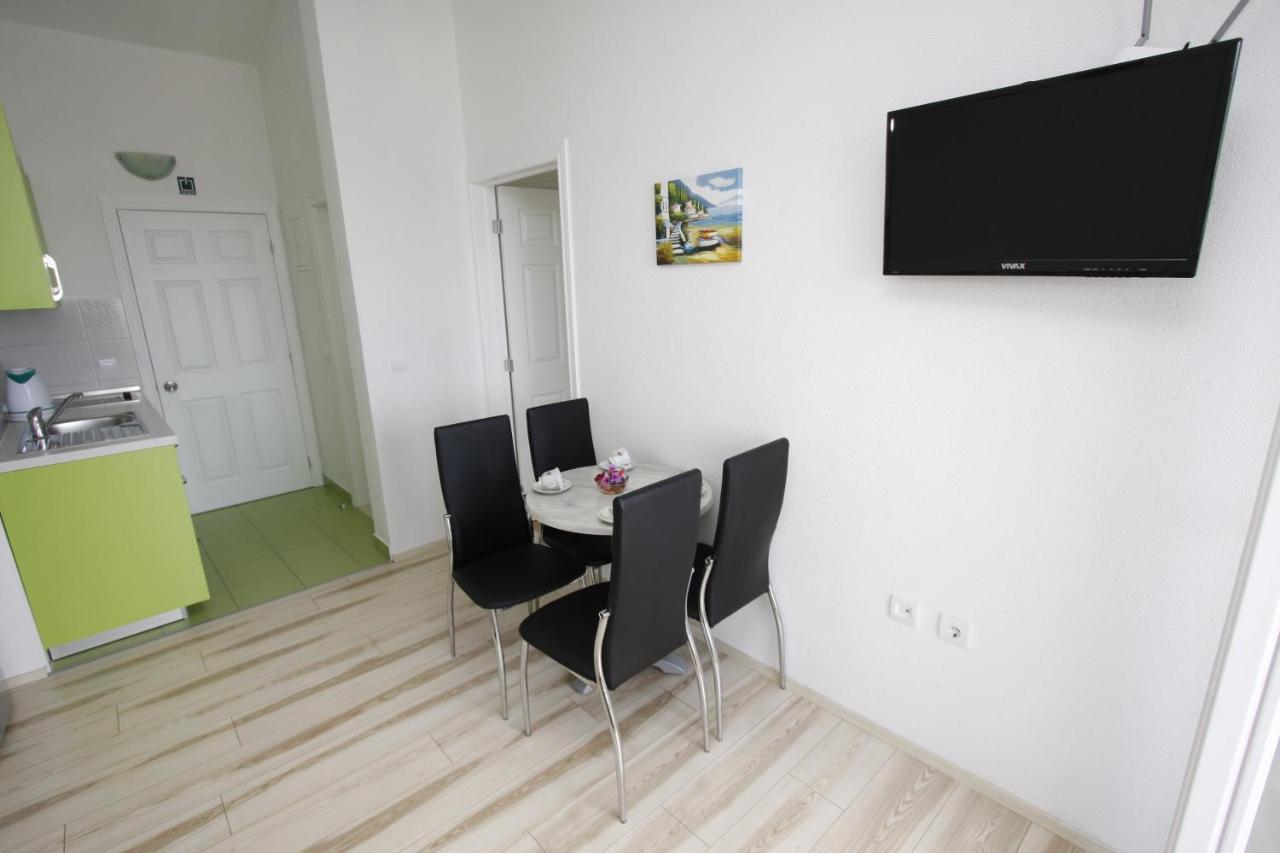 Apartments Turic Tučepi Kültér fotó
