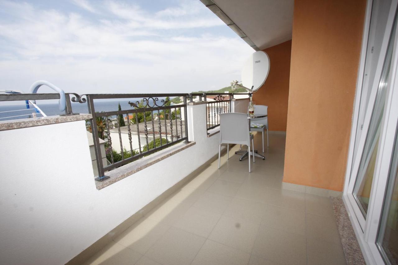 Apartments Turic Tučepi Kültér fotó